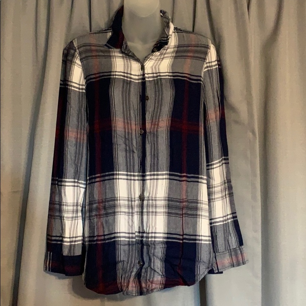 🌑 Forever 21 Long Sleeve Flannel 🌑
